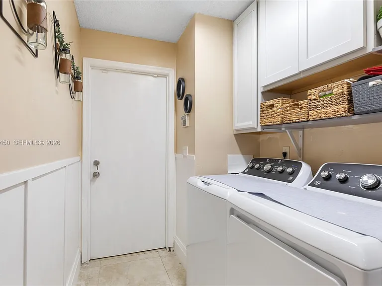 7171 NW 44th Ln — Photo 17