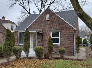 2806 N 76th St, Milwaukee, WI 53222