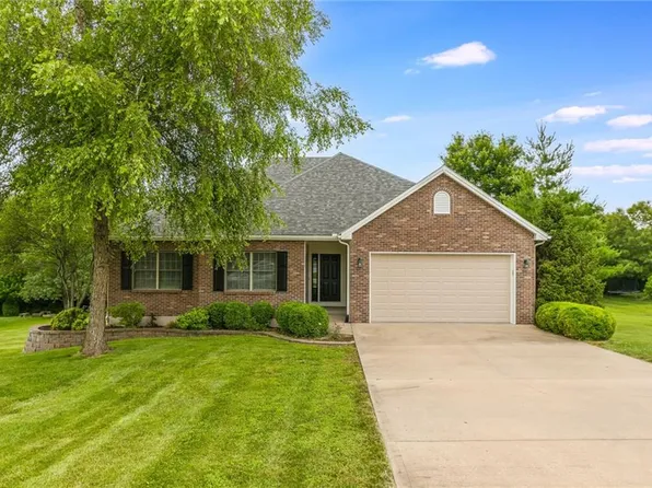 5965 SW Maple Rdg, Trimble, MO 64492