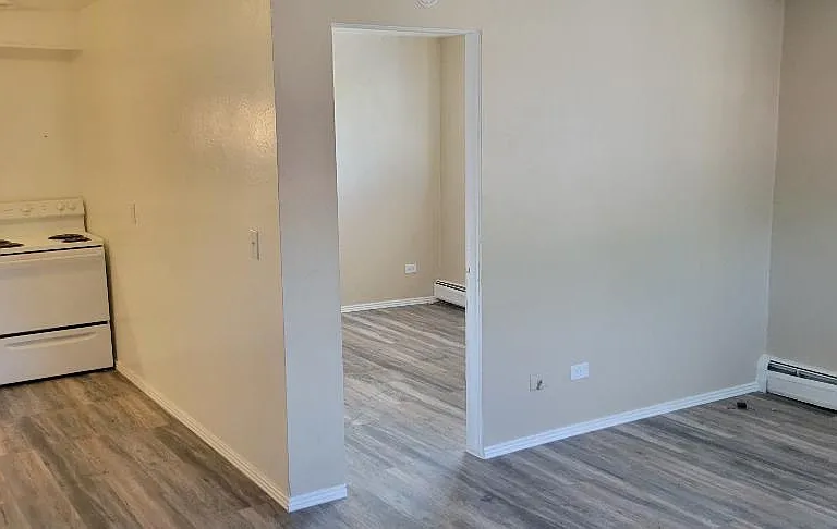 1680 Akron St #104 — Photo 6