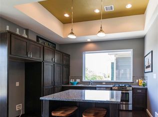 1923 Shearn St, Houston, TX 77007