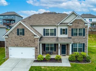7955 Bristol Valley Dr, Cumming, GA 30028