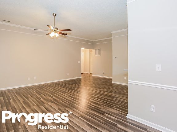 5th image of 8803 Tarpan Ct