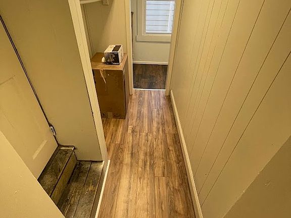 2nd image of 33-35 N 2nd St #35A