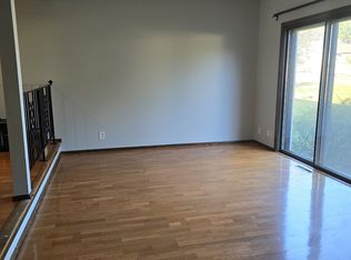 1551 N Oberlin Cir, Fridley, MN 55432