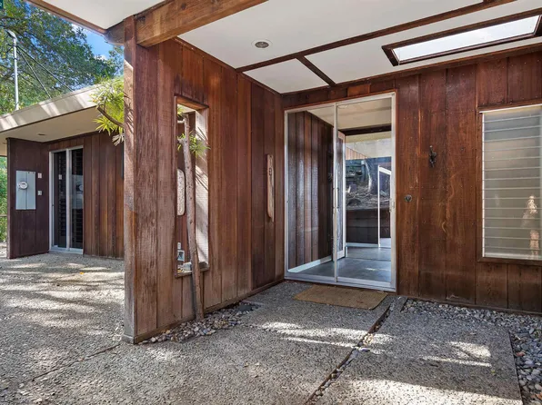228 El Toyonal, Orinda, CA 94563