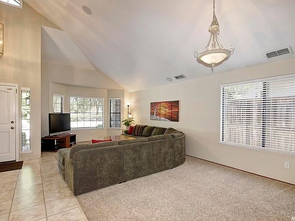4th image of 11881 Prospect Hill Dr