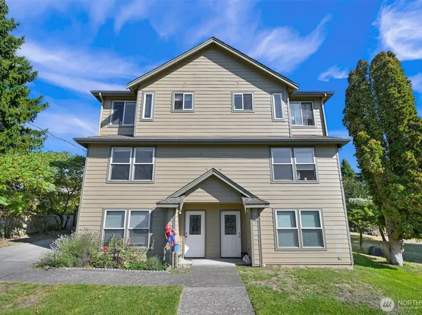 919 921 923 24th Street, Bellingham, WA 98225