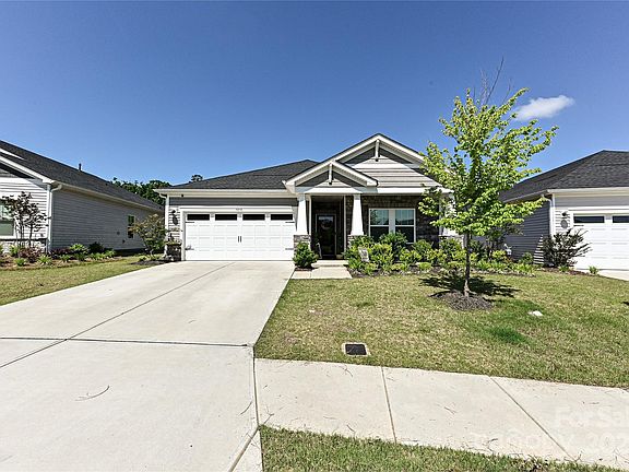 3rd image of 9238 Dunwich Dr