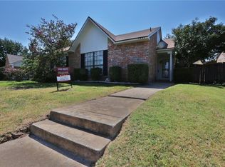 4453 Chapman St, The Colony, TX 75056