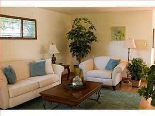3rd image of 1729 Heron Ave