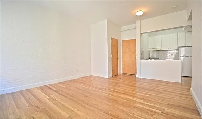 Rented by Maz Group NY | media 10