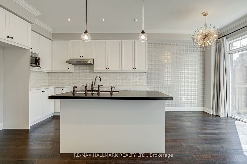 Ajax Townhouse for rent - 3 Bedrooms — photo 10