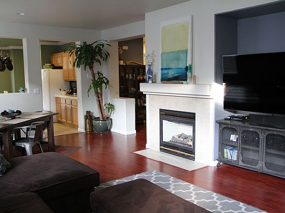 4th image of 1751 Danbrook Dr