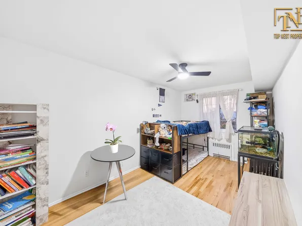 2756 Mill Avenue image 12 of 28