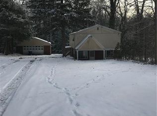 404 Home Dr, Trafford, PA 15085