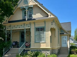 825 N 2nd Ave, Alpena, MI 49707