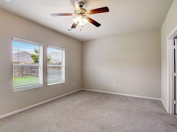 5th image of 17005 Borromeo Ave