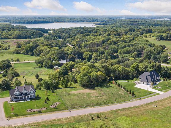 4th image of 2898 Deer Hill Rd