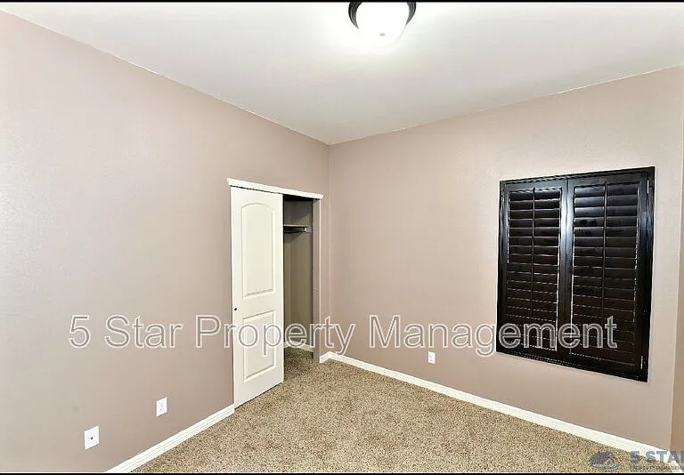 3741 Loma Adriana Dr — Photo 27