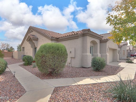 4th image of 1418 N Desert Willow St
