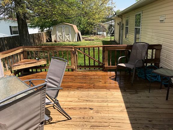 4th image of 11269 Fox Lake Dr