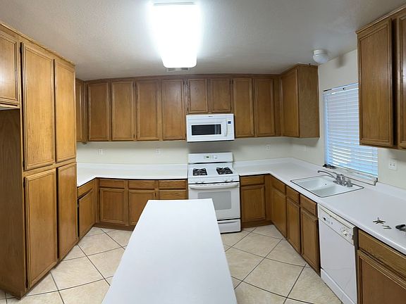 5th image of 1660 Elmbridge Ln