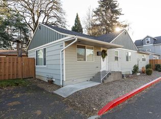 1380 SE 4th St, Gresham, OR 97080