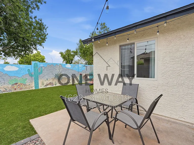 630 E Jensen St #104 — Photo 32