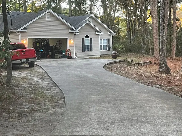 9 Needlerush Ct, Beaufort, SC 29907