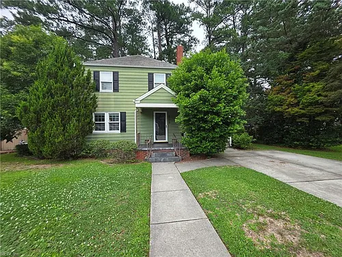 208 Regent Rd Photo 1