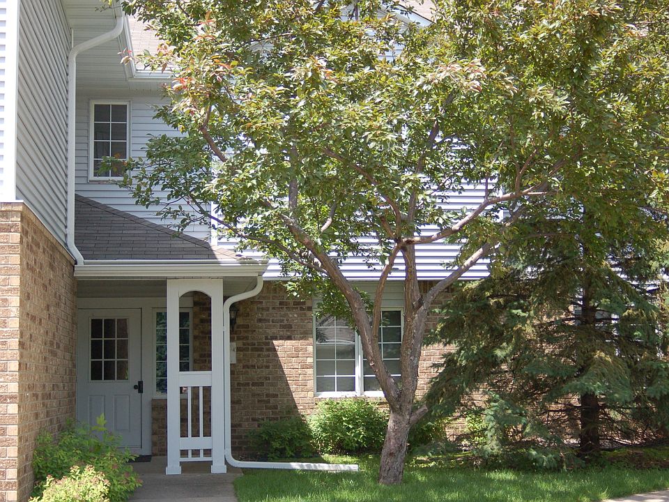 2nd image of 3569 Blue Jay Way APT 105