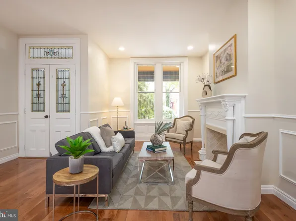 4713 Cedar Ave, Philadelphia, PA 19143