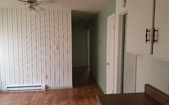 3rd image of 158 Southgate Dr