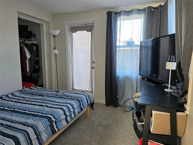 4823 Longwood Ave — Photo 22