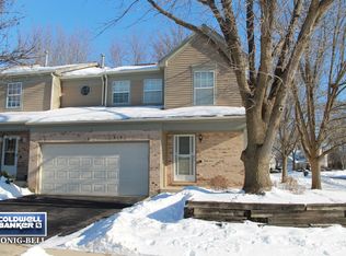 1 Oxford Ct, Algonquin, IL