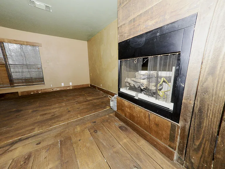 808 W Coffin St #100-1 — Photo 17
