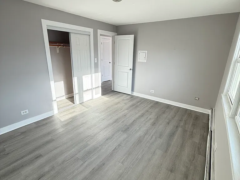 4337 Prescott Ave #1B — Photo 2