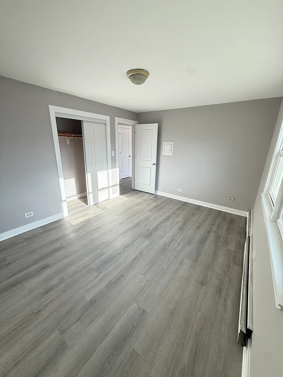 Building Photo - 4337 Prescott Ave #1B