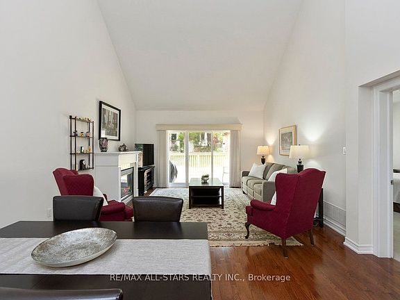 5th image of 52 Oasis Way