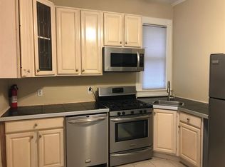 150 Hopkins Ave #3, Jersey City, NJ 07306