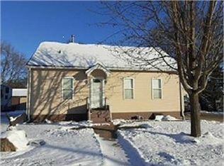 601 1st Ave W, Farley, IA 52046