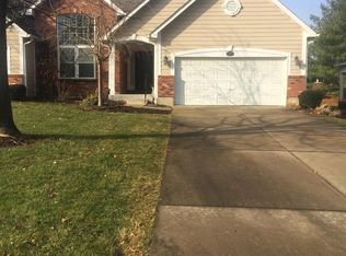 7353 Timberpoint Ct, Fairview Heights, IL 62208