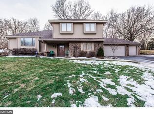 3025 Carlsbad Ct, Burnsville, MN 55337