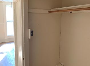 369 Lime Rock Rd APT 2R, Lakeville, CT 06039