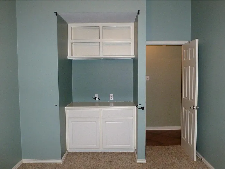 4823 Cypress Spring Dr — Photo 22