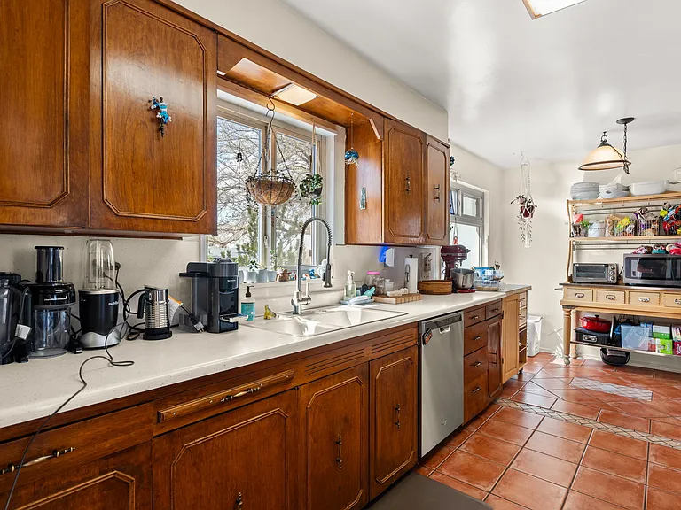 1424 Dartmouth Dr NE — Photo 20