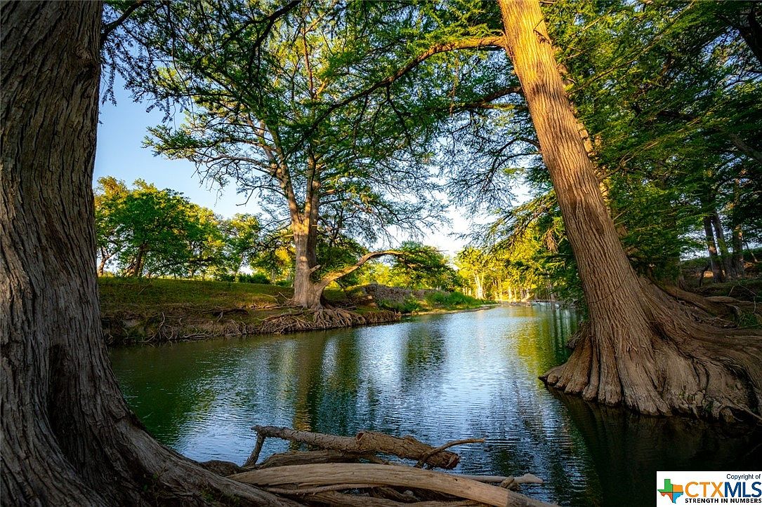 136 Fm 1621, Comfort, TX 78013 Zillow