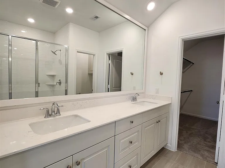 2411 Lemon Grass Dr — Photo 22