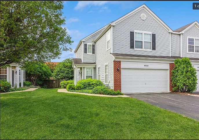 Generously sized bedrooms, Filled with natural light &Open-concept kitchen